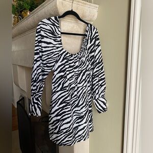 Zara Cotton Poplin Zebra Puff Sleeve Mini Dress Medium